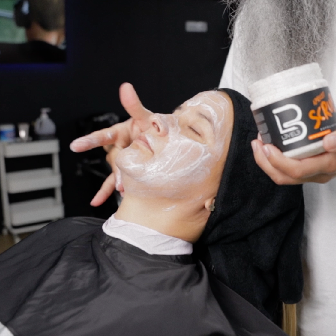 Barber Cape - LV - White Hairco Austrlaia Online
